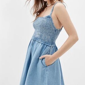 GUC American Eagle Chambray smoked cut out dress